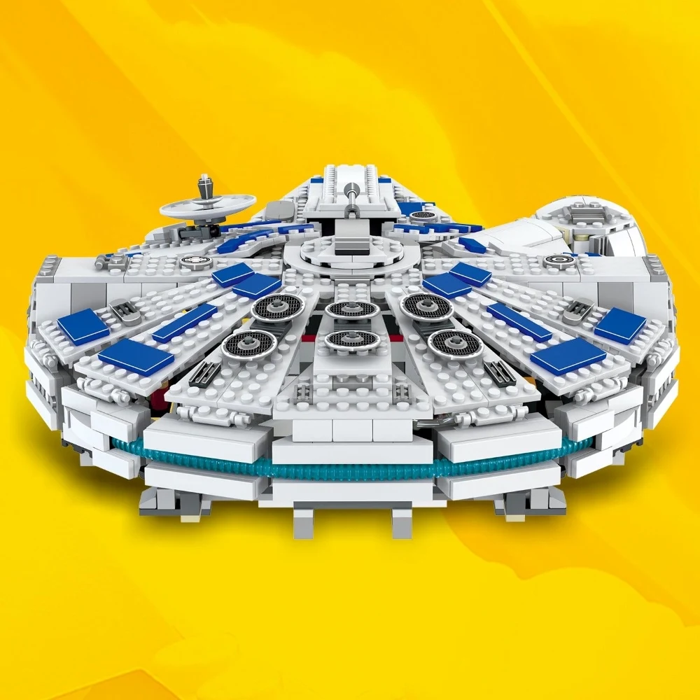 W magazynie Millennium statek  – Model Kit Wall E recenzja i cena